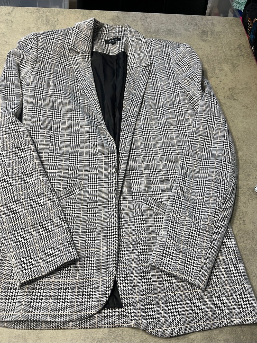 Reitmans Black & Gray Glen Plaid Sport Coat